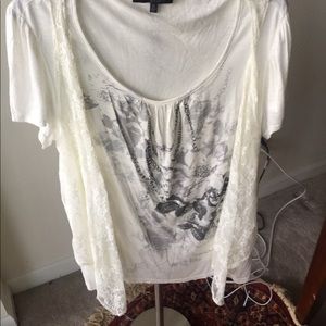 White floral attached lace vest