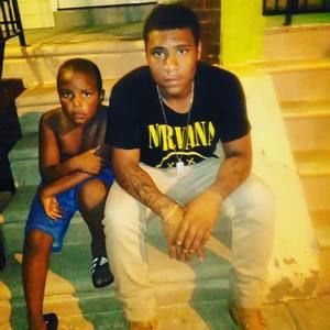 Meet your Posher, Riq