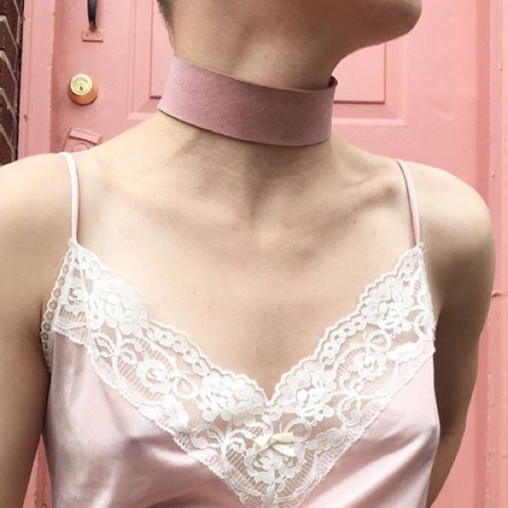 Free People rebel soul choker in pink - Picture 3 of 3