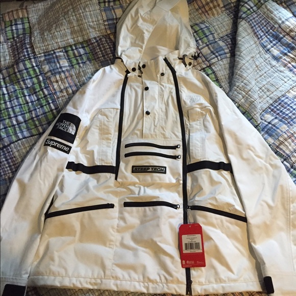 Supreme x TNF steep tech jacket