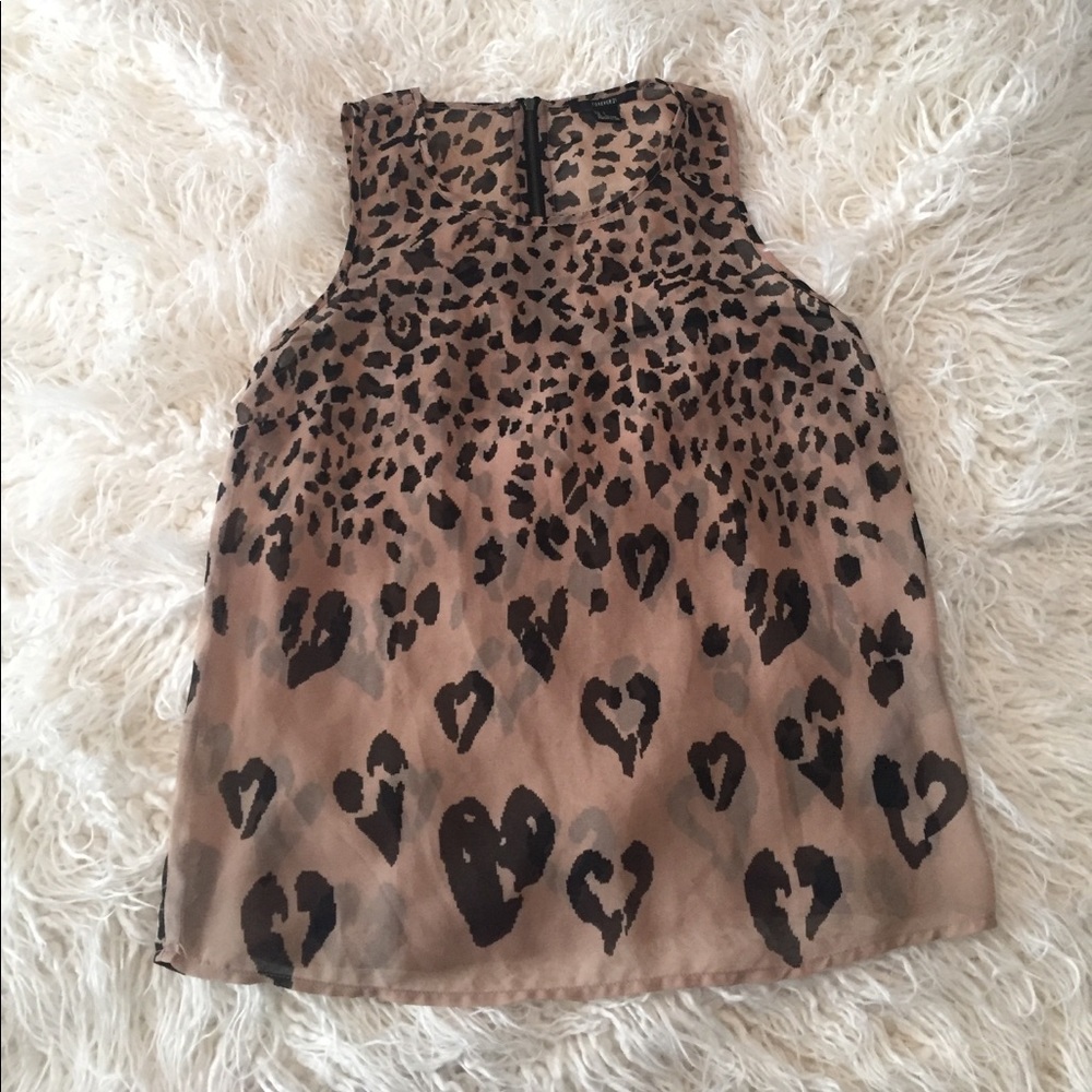 Cheetah/leopard printed chiffon top