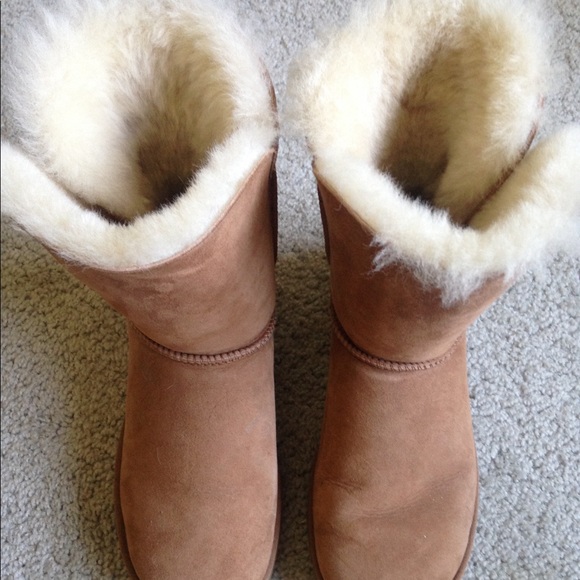 SOLD UGG Australian Bailey Button Boots & Care Kit - Picture 2 of 7