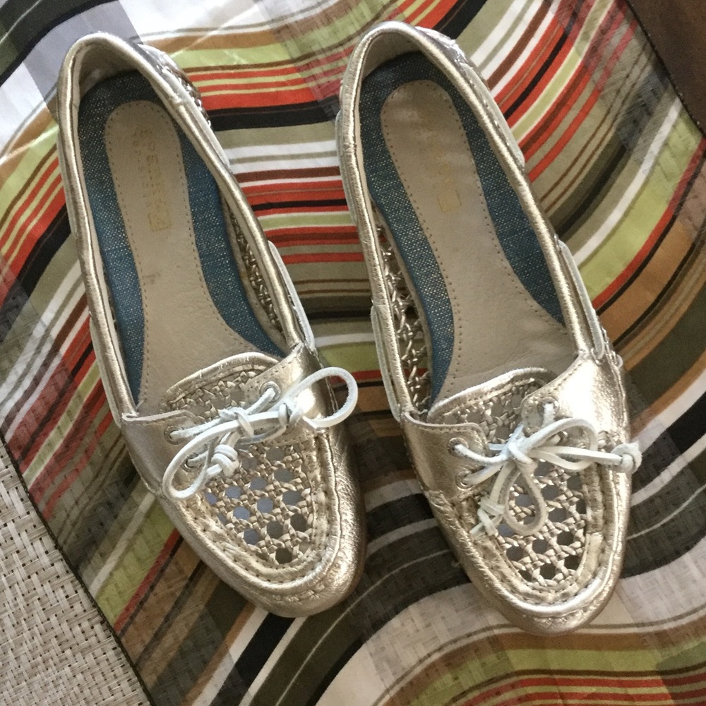 Open weave Sperry shoes