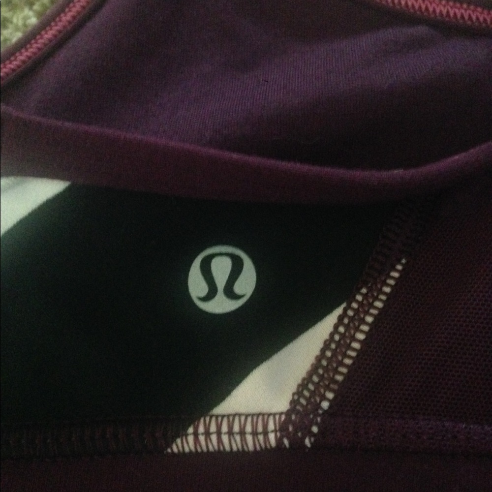 lulu sports bra