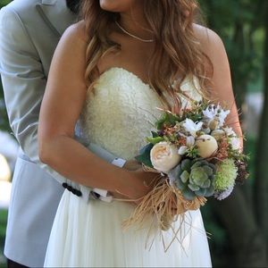 Eco wedding bouquet and groom collar flower pin ❤️