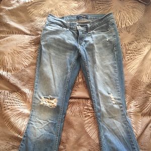 Levi's jeans size 3