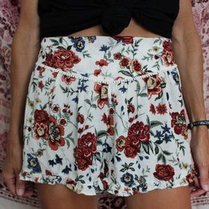 AEO Floral Soft Shorts