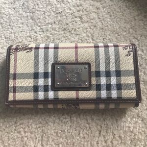 Burberry wallet/small purse