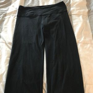 Lulu lemon yoga pants