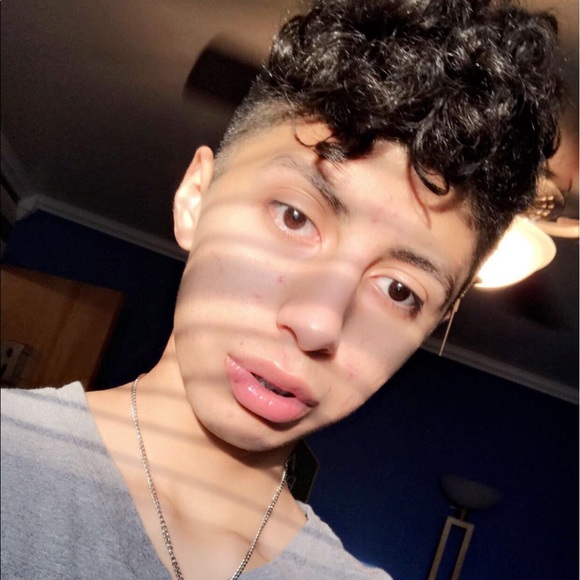 Meet your Posher, Randy - Picture 1 of 1