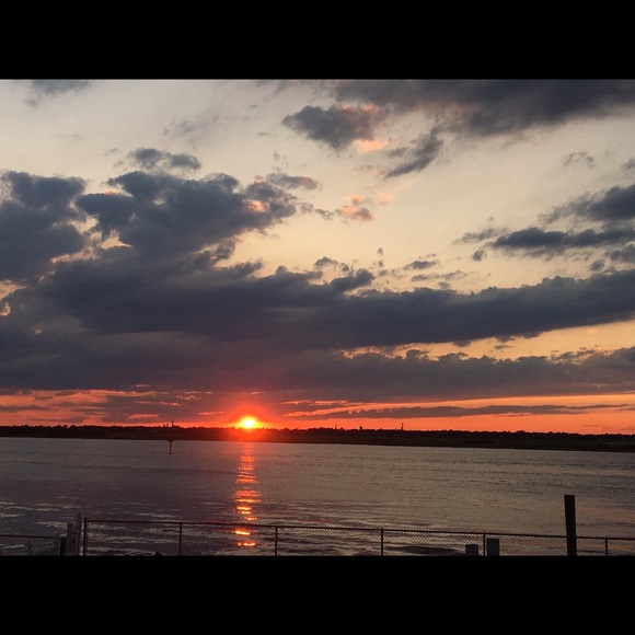 Meet your Posher, Leanne - Picture 1 of 1