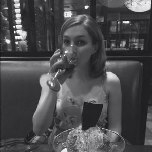 Meet your Posher, Liz