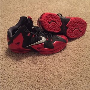 Lebron 11 Miami Heat red/black