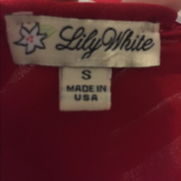 Red top - Picture 3 of 4