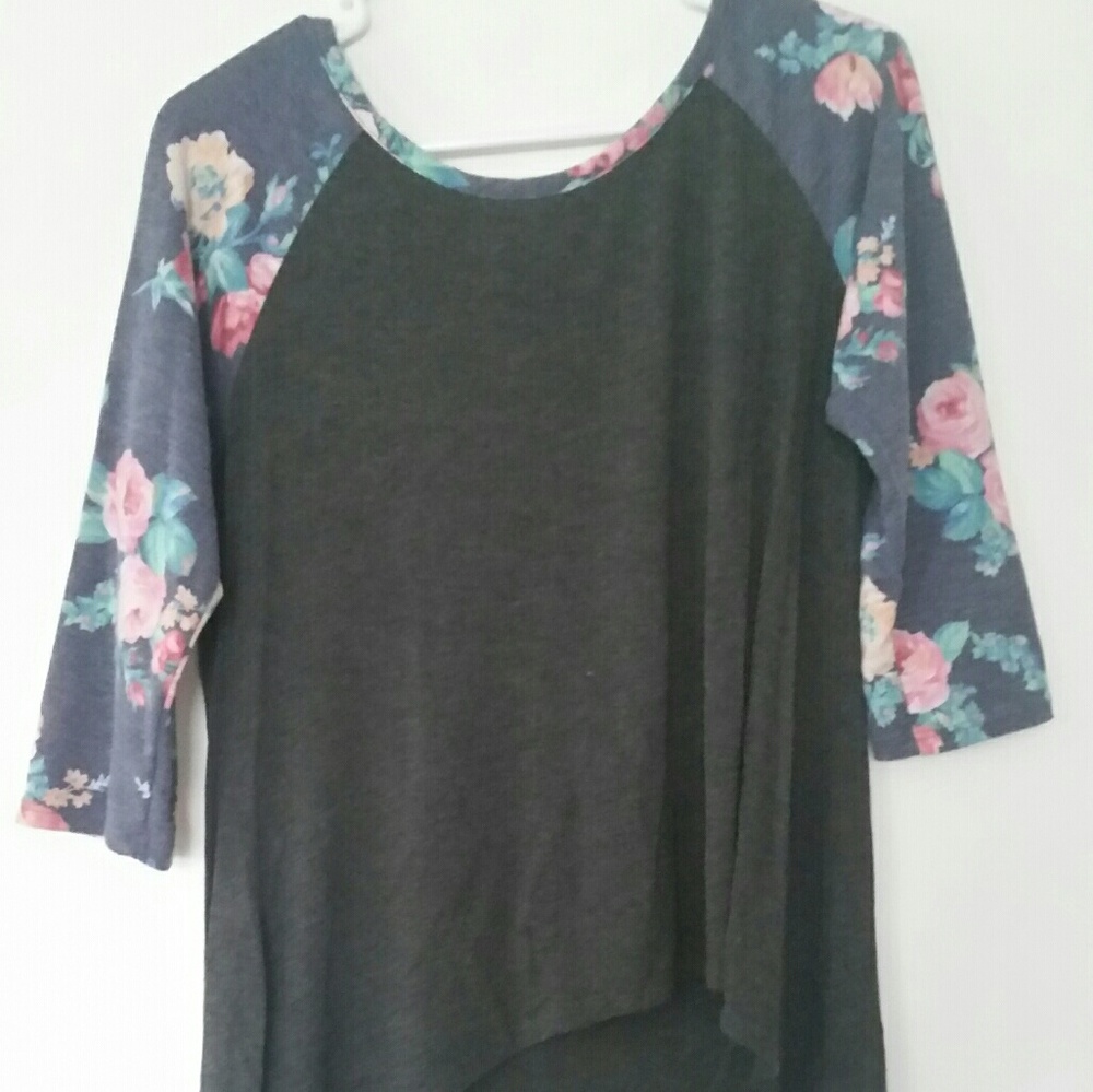 Floral Sleeve Top