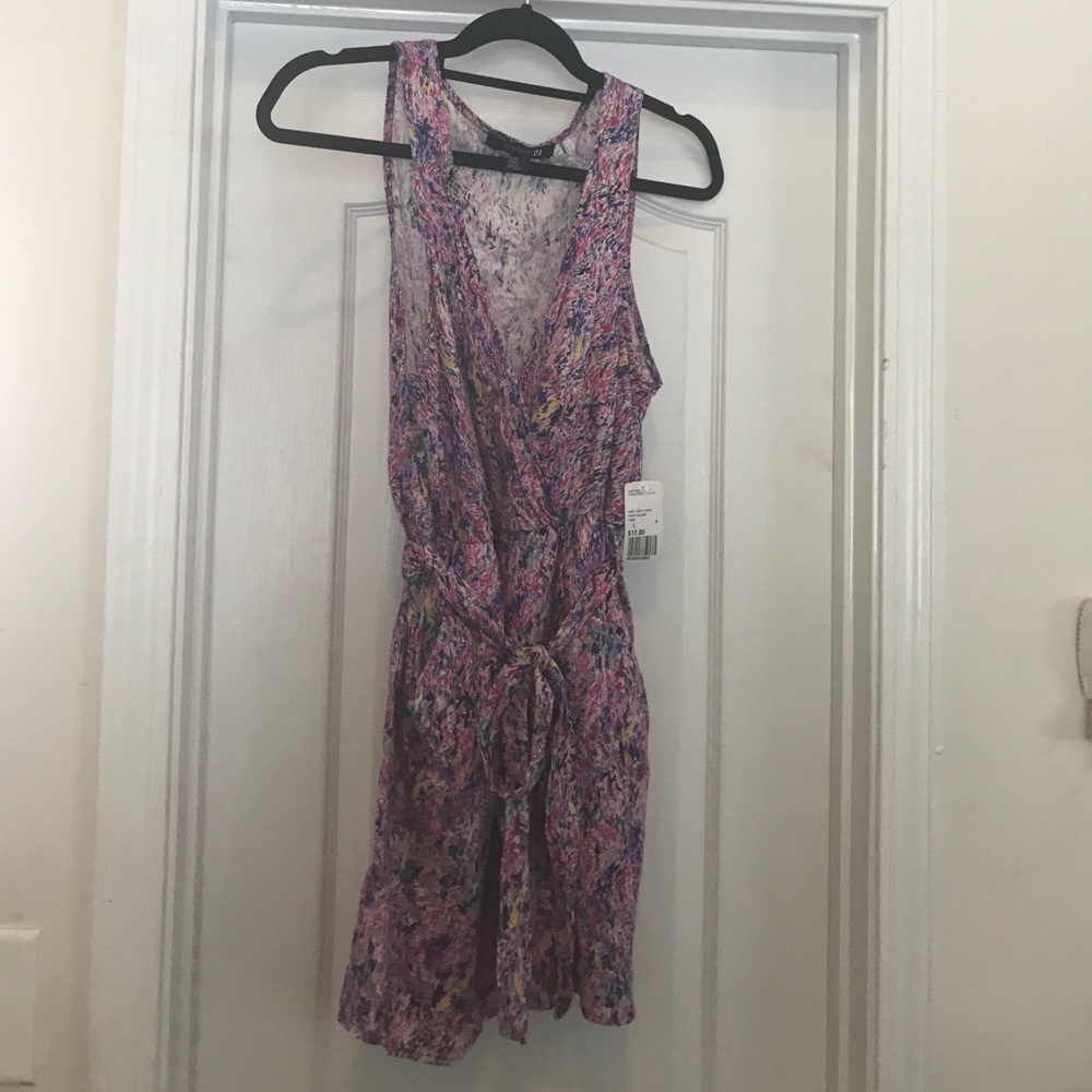 Colorful patterned mini wrap dress.