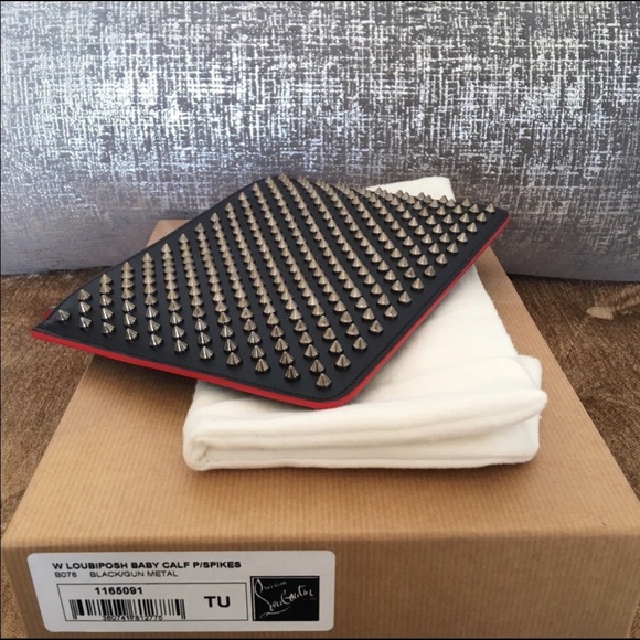 SOLD Christian Louboutin 'Loubiposh' Spike Clutch - Picture 4 of 6