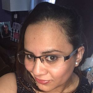 Meet your Posher, Carolina