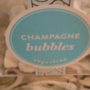 Meet your Posher, Alicia