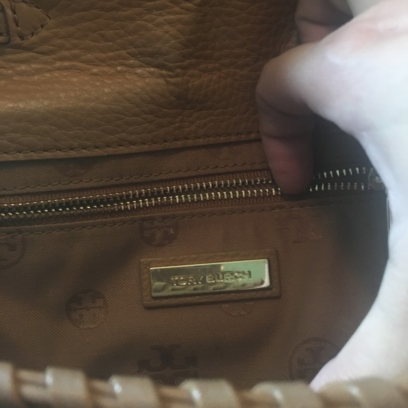 Tory Burch crossbody - Picture 2 of 6
