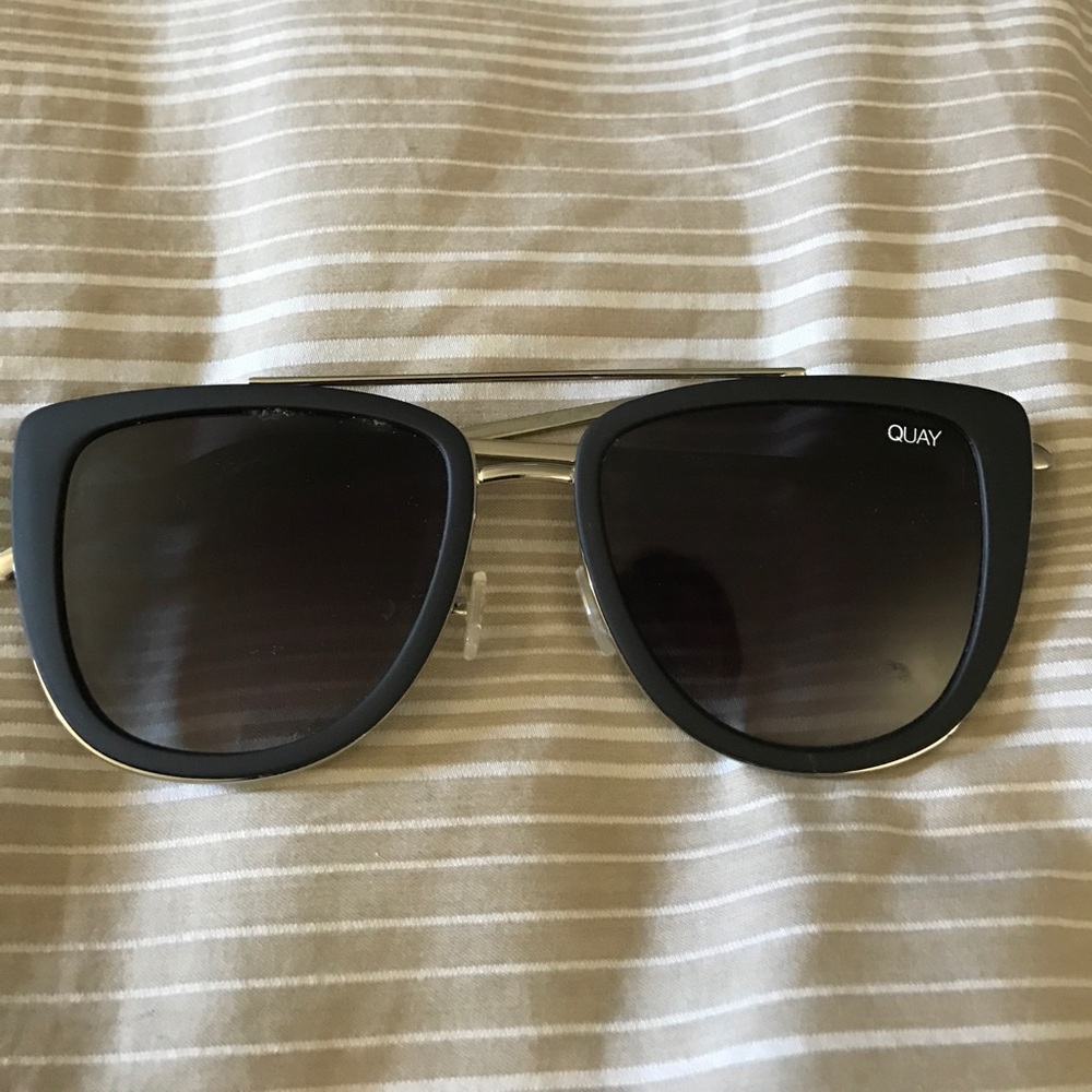 Quay cat eye sunnies