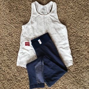 Girl's tank/legging bundle