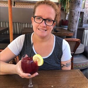 Meet your Posher, Sara