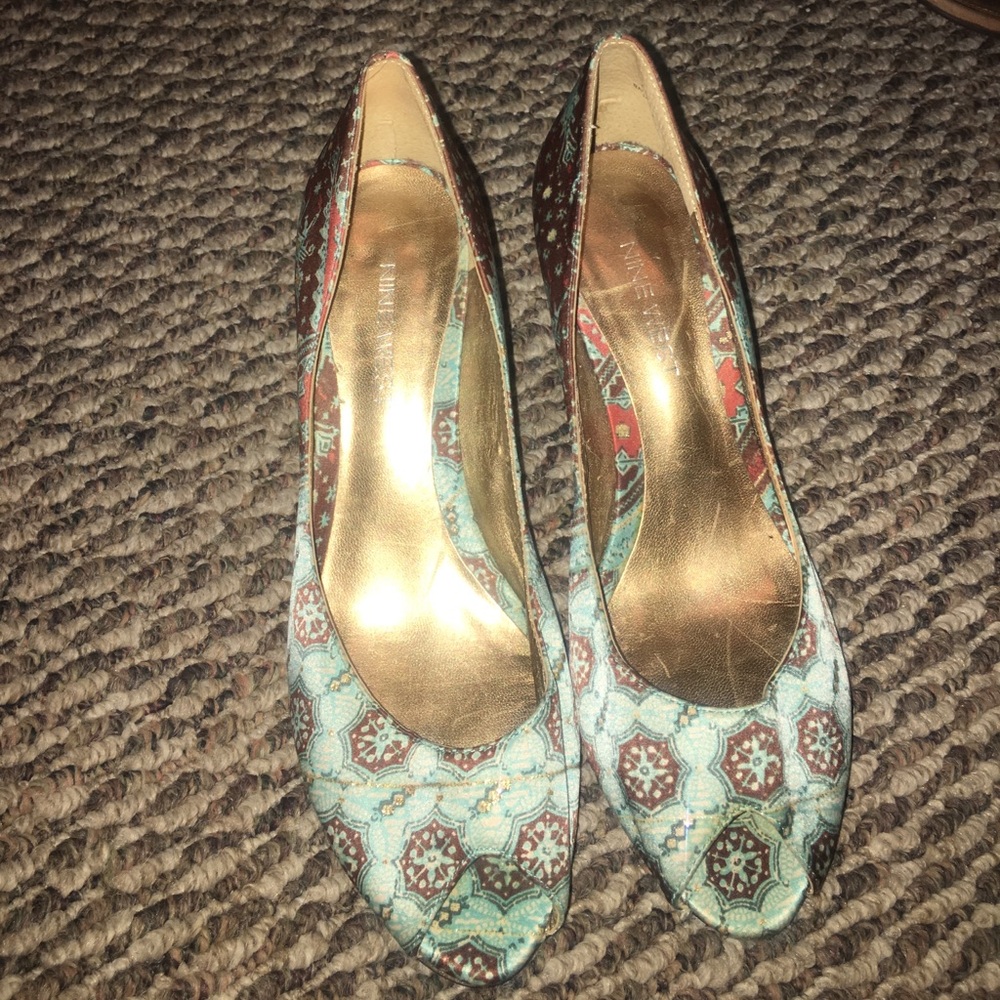Nine West "Cay" kitten heel
