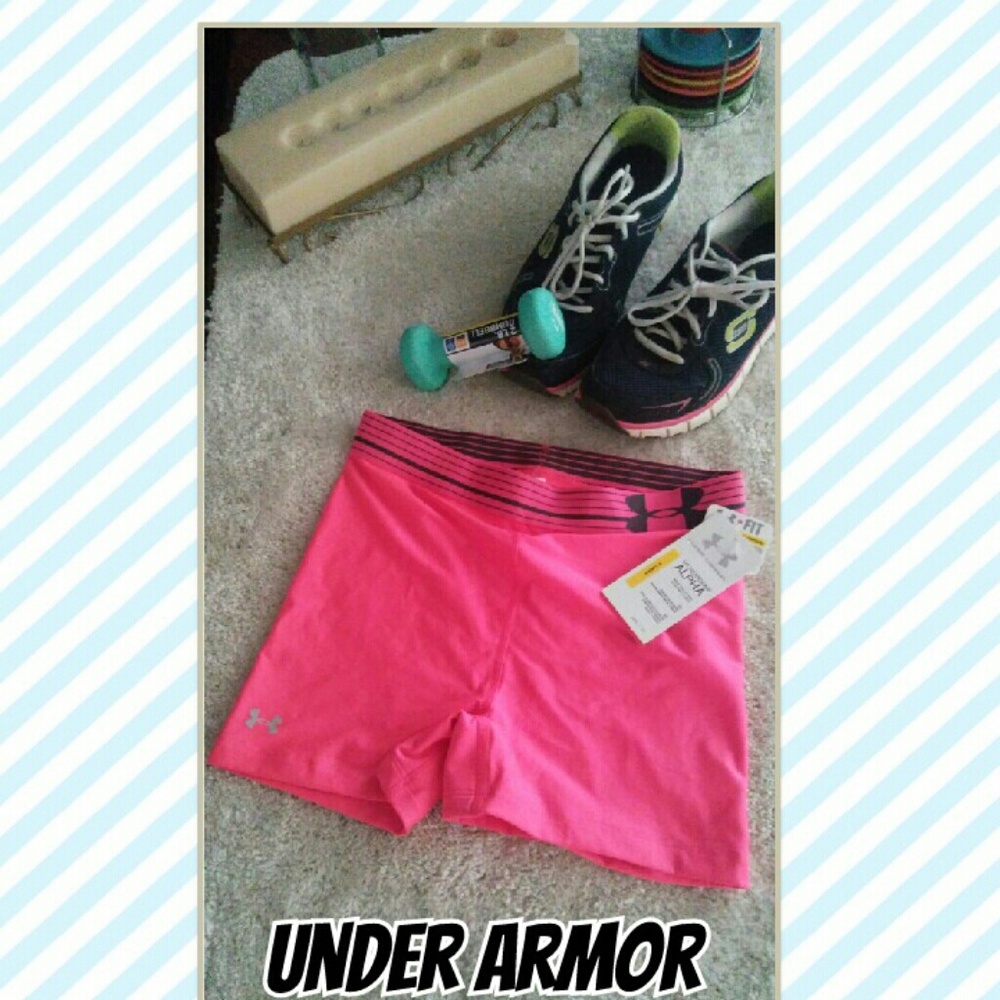 Under Armour Alpha 3" compressions