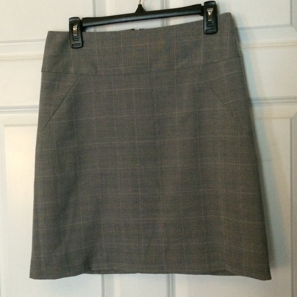 BR pencil skirt