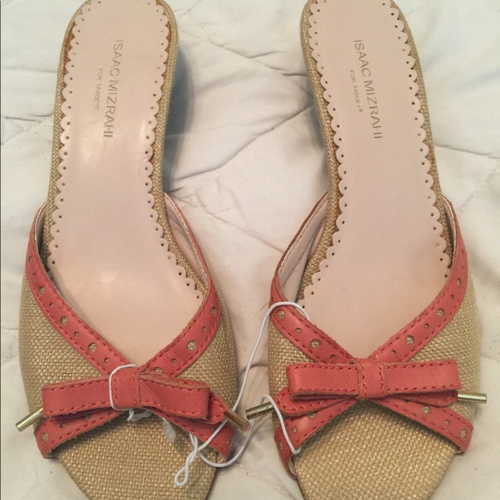 Isaac Mizrahi "Erica" Kitten Heels