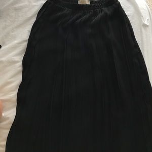 Micheal Kors pleated Skirt