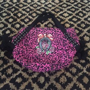 Betseyville Shoulder Bag