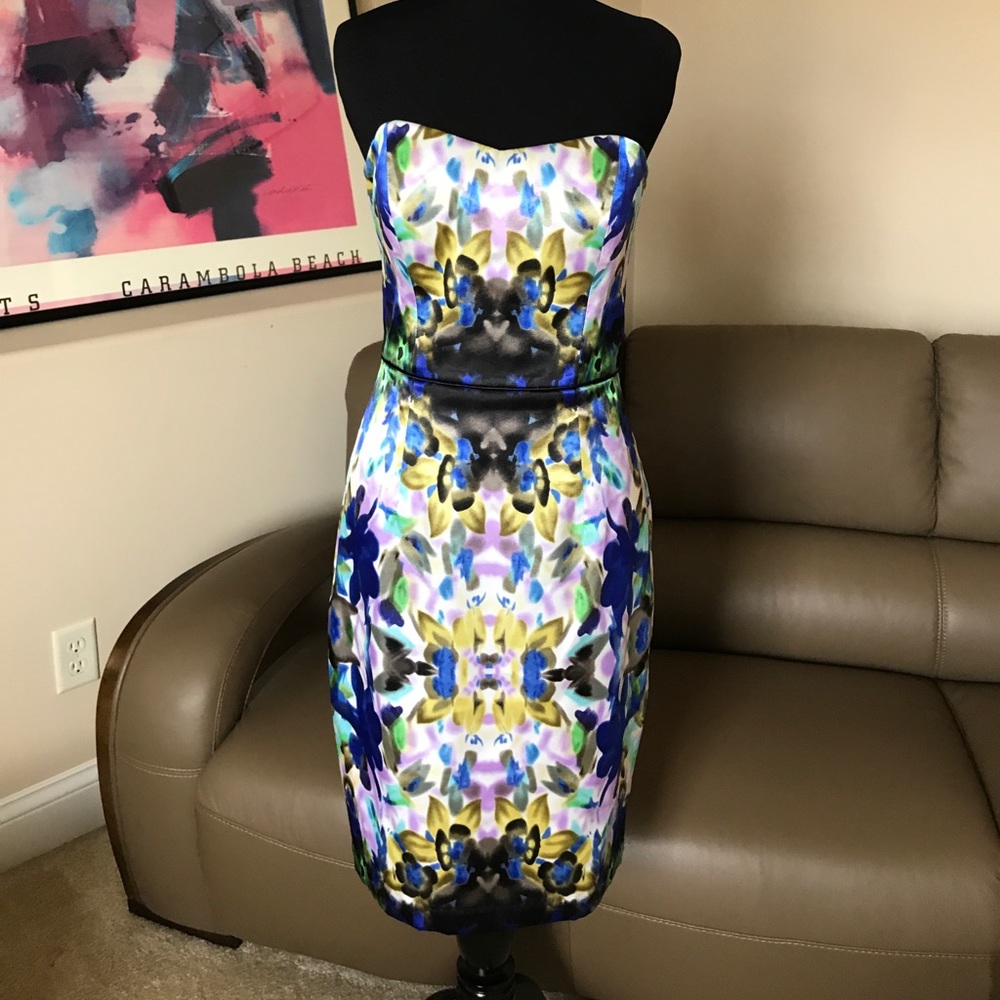 Strapless dress