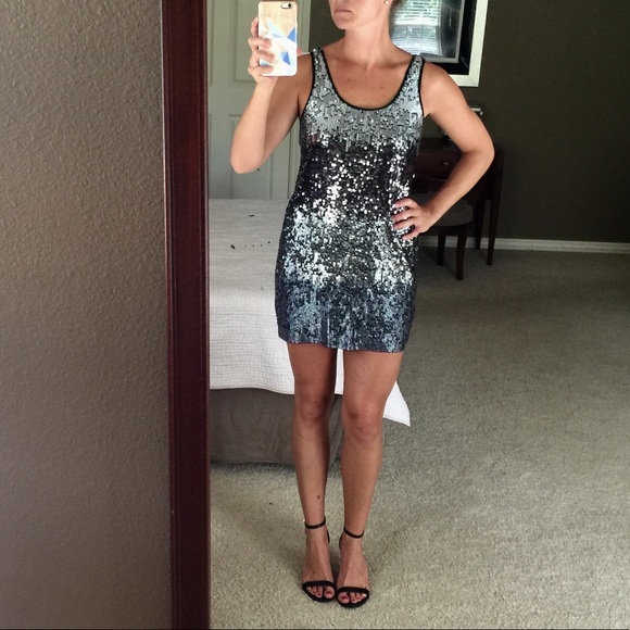 Express Dresses & Skirts - Sequined Express dress