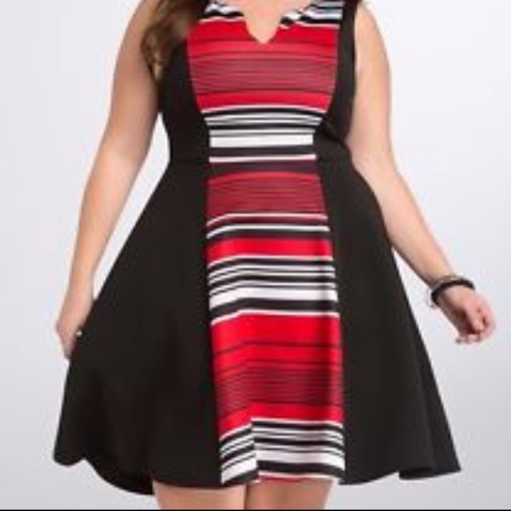 Two torrid dresses one blue and one red