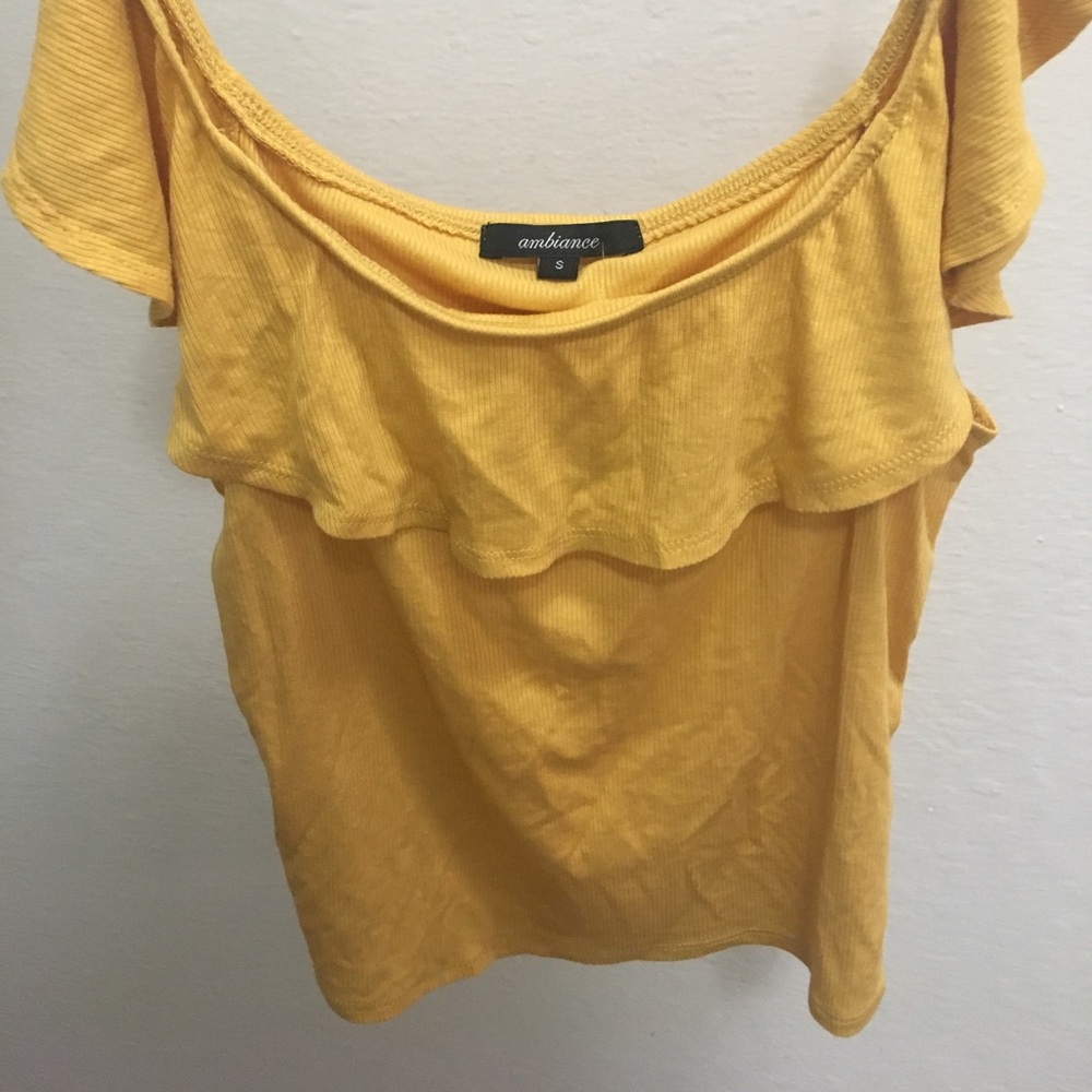 Off the shoulder yellow gold top size small