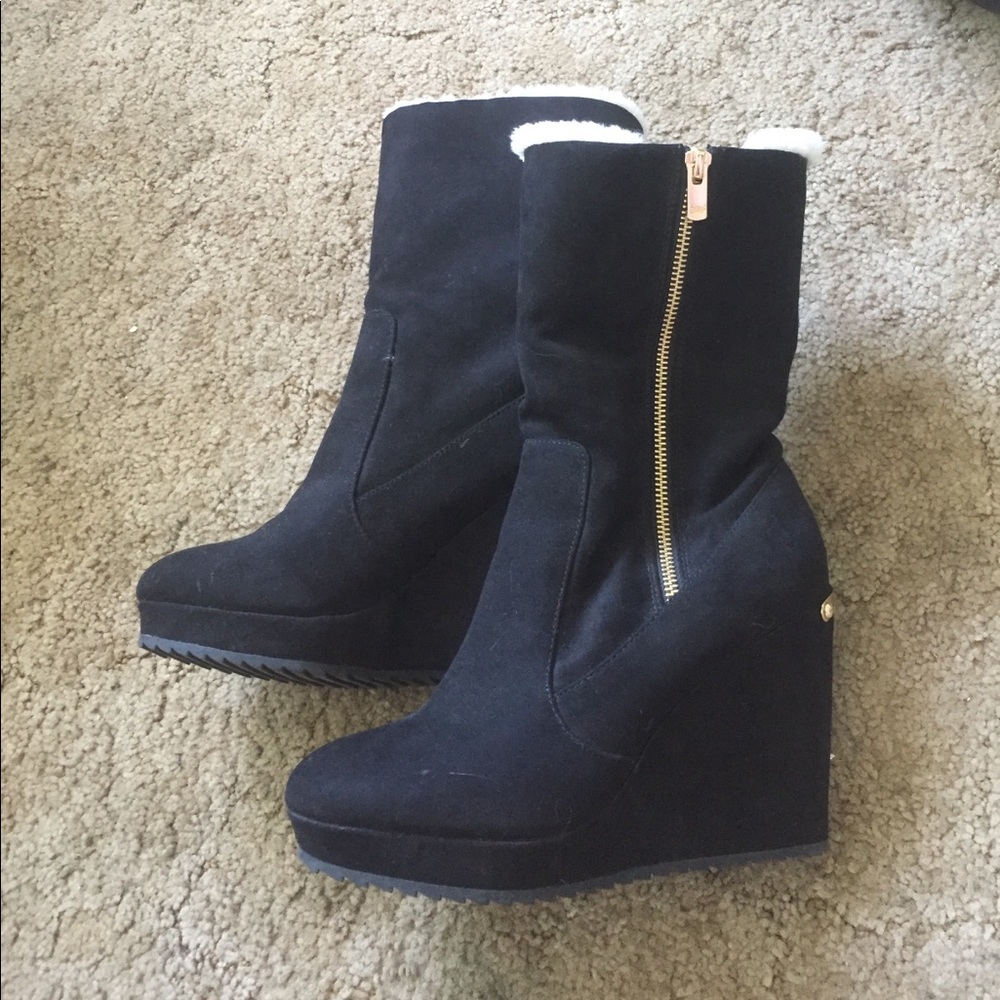 JUICY COUTURE SIZE 9 MED ZIPUP BOOTS HIDDEN WEDGE