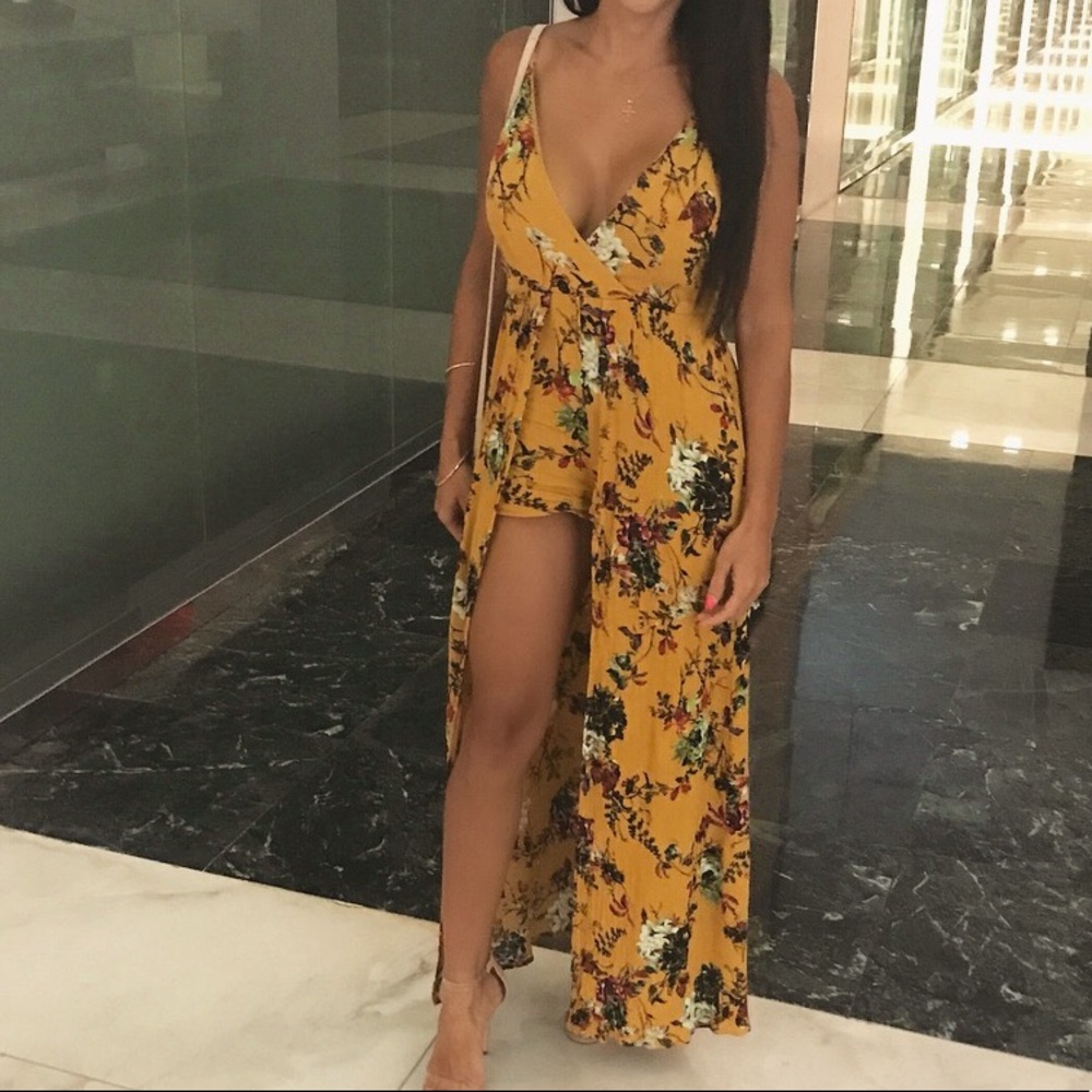 Maxi Romper worn once- Offers accepted