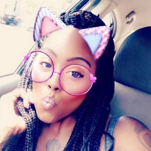 Meet your Posher, Brittney