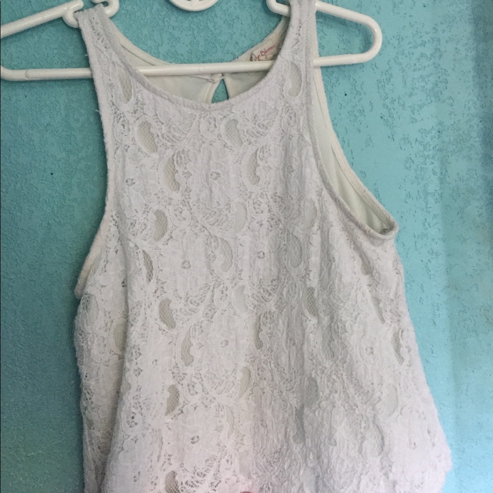 Flowy Lace white crop top