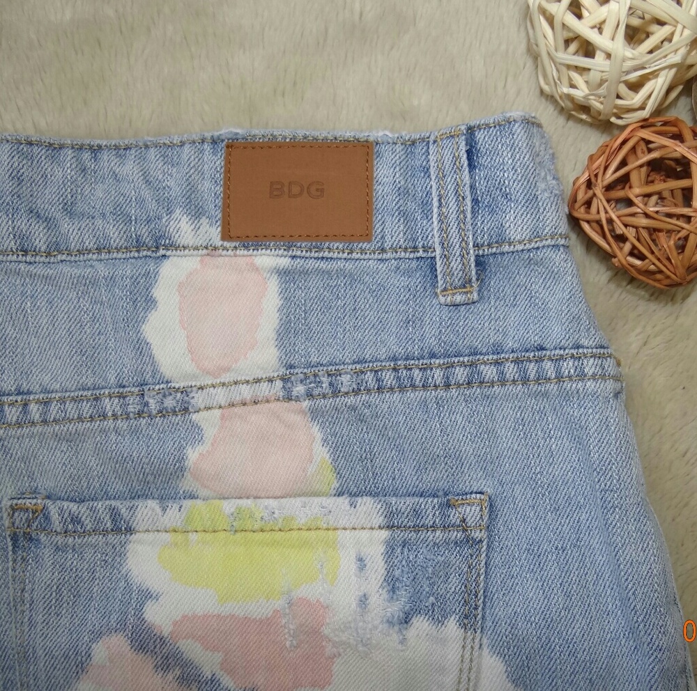 BDG Blue Dyed Shorts - Picture 3 of 5