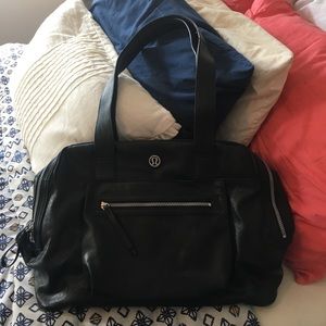 Lululemon black travel bag