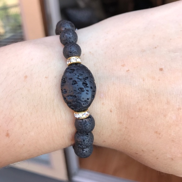 Black Lava Rock beaded stretch Bracelet - Picture 3 of 10