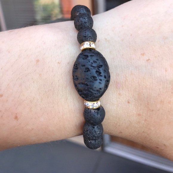Black Lava Rock beaded stretch Bracelet - Picture 7 of 10