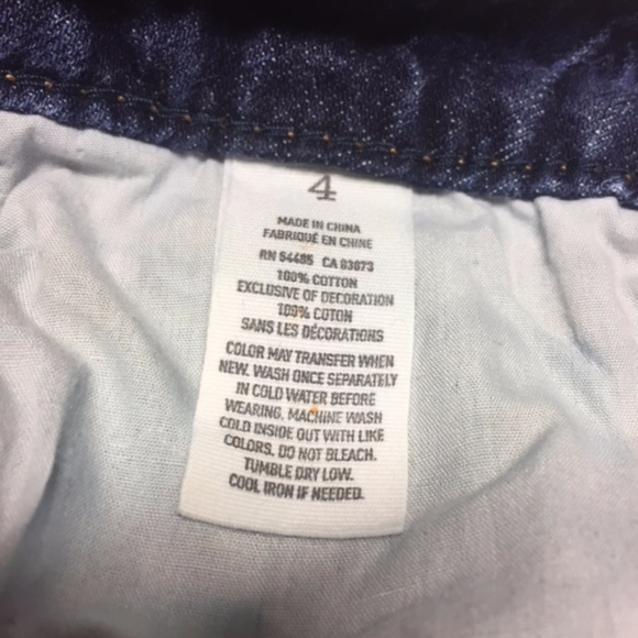 AEO Distressed Jean Shorts - Picture 4 of 4