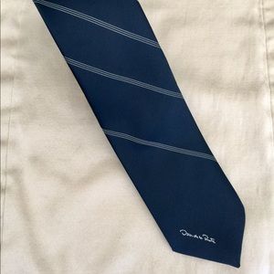 OSCAR DE LA RENTA Men's Tie Modern Slim Navy Blue