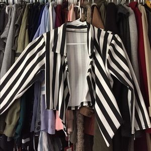 Striped cropped blazer