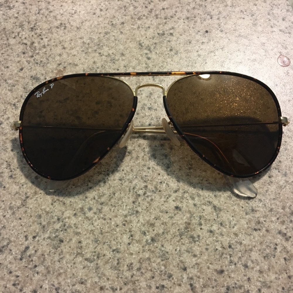 Polarized Ray-Ban Aviators with Tortoise Gold!!