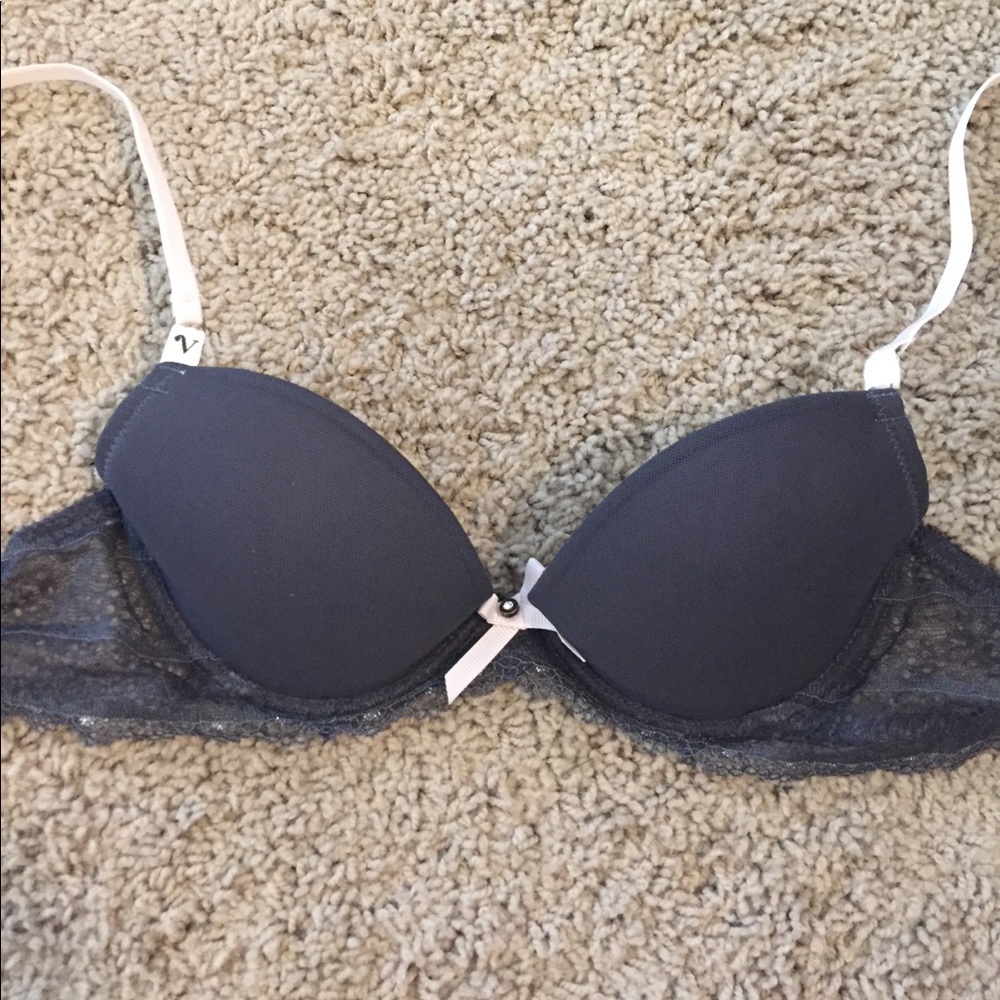 NWT Victoria Secret Lined Demi Bra